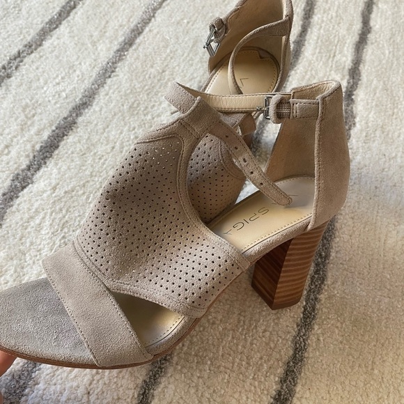 New - Via Spiga  shoes - Picture 5 of 8